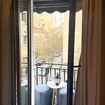 Hotel Gjika *